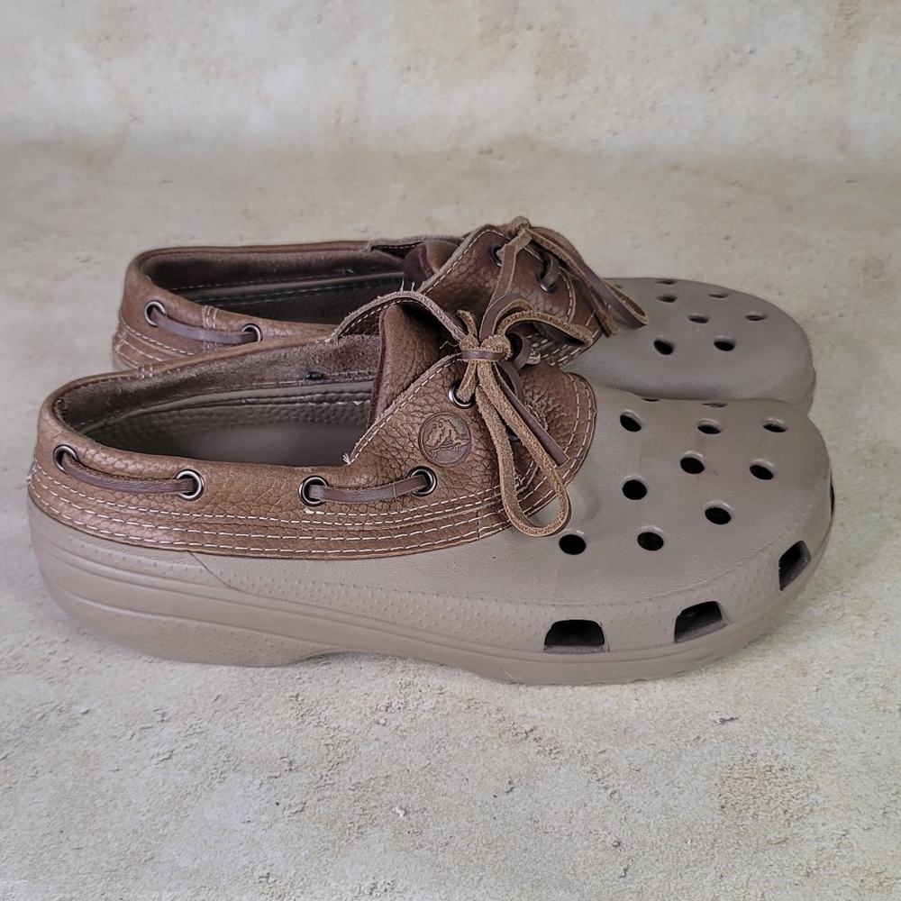 Crocs Mens Leather Islander Pitcrew Boat Clogs Shoes Laces Brown/Tan Size 8